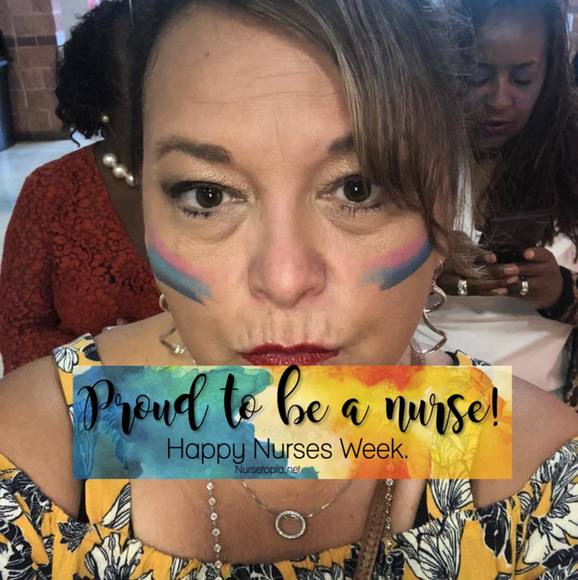 Meet your Posher, Elise - Picture 1 of 1